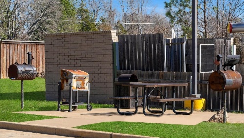 Belmont Inn and Suites image 27