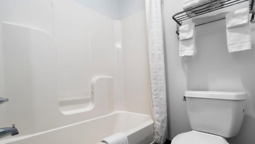 Belmont Inn and Suites image 32