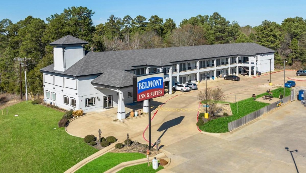 Belmont Inn and Suites Image 38